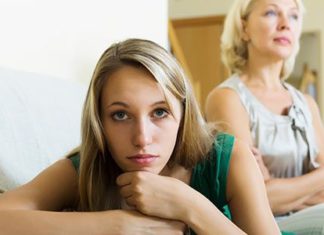 Daughter and mother having an argument